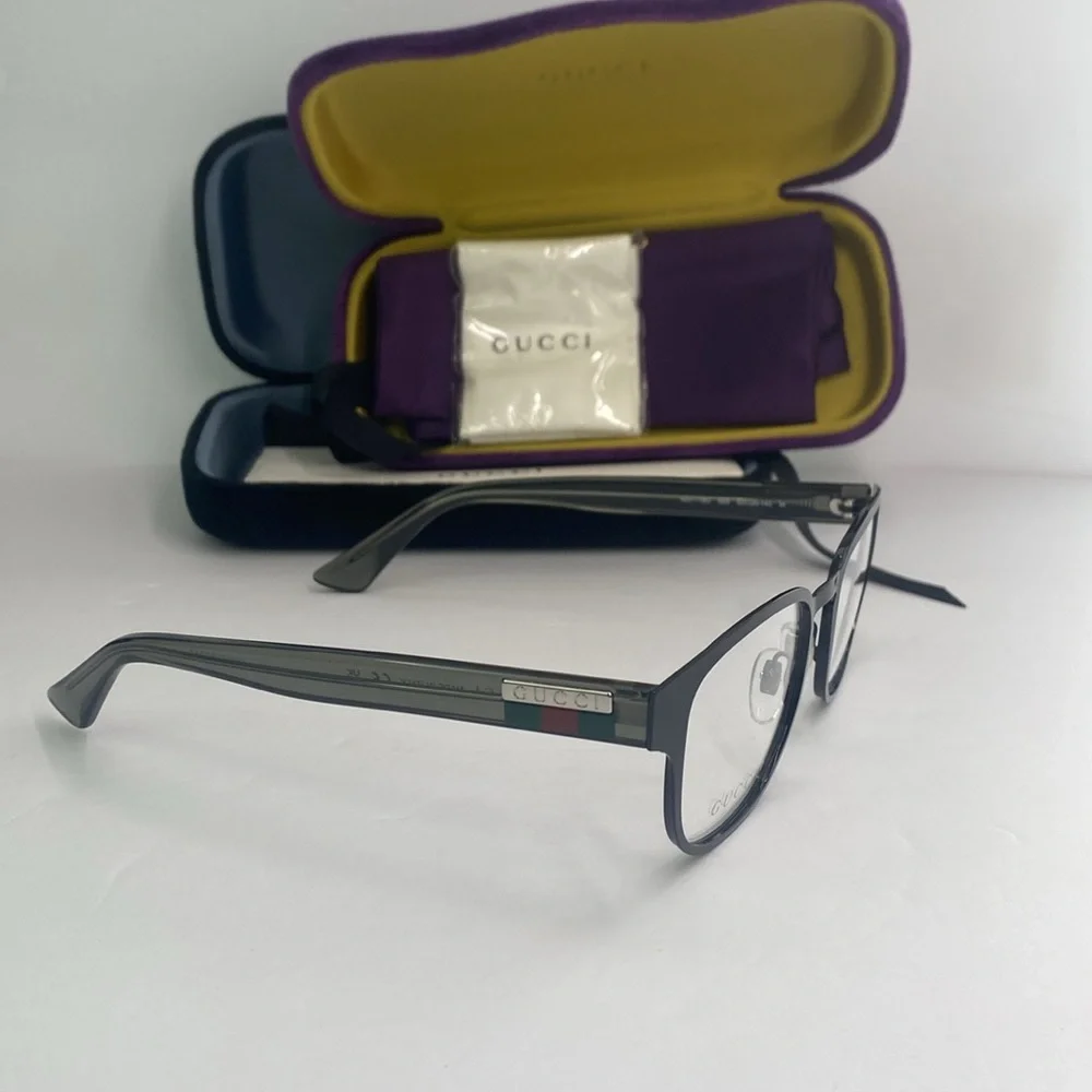 GG1118O Eyeglasses by Gucci™. Shape: Wayfarer, Material: Metal, Frame Full Rim.